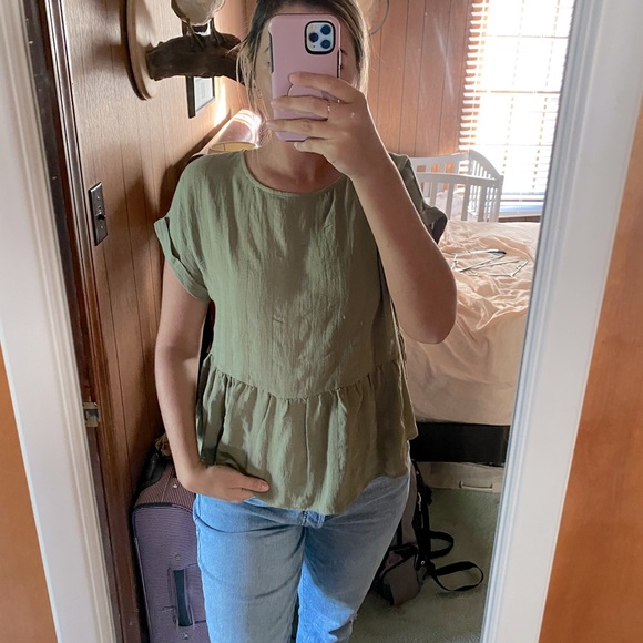 NWT Reap the Sew Peplum Top w Button Back - Picture 1 of 6